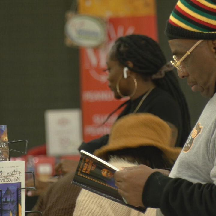 MELANnaire Marketplace Galleria Remix Holiday Shop 11-26-21 (2).jpeg